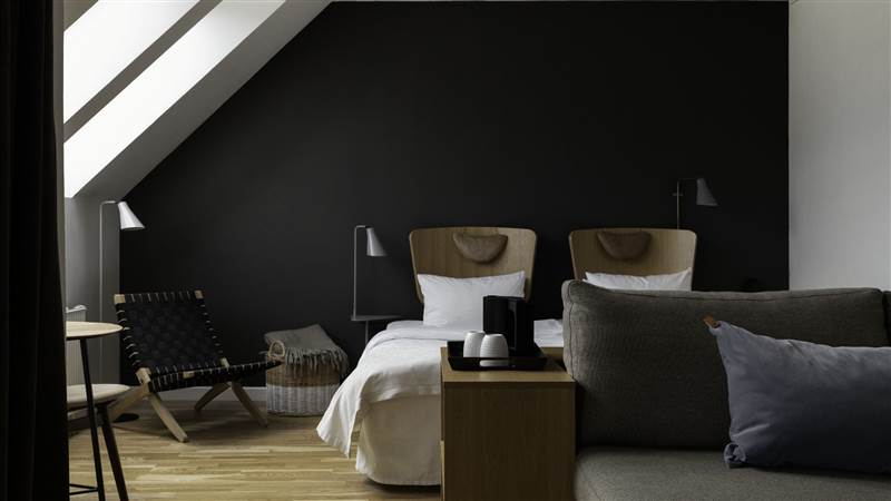 Penthouse Suite Horizontal
