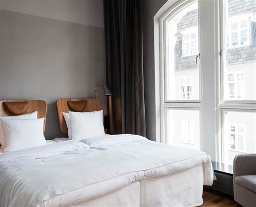 SP34 DELUXE ROOM WITH PANORAMIC WINDOW