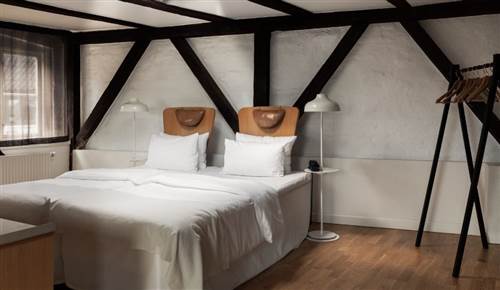 Hotel SP34 Loft Suite Bedroom