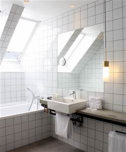 Hotel SP34 Penthouse Suite Bathroom